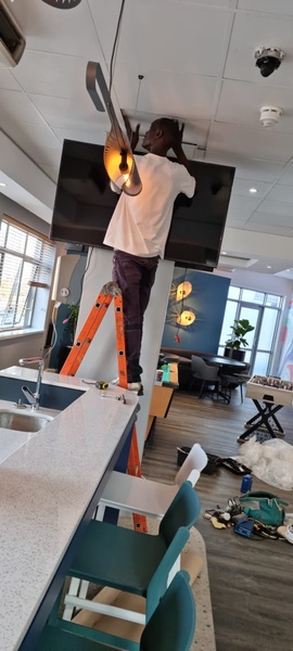 DSTV installation and repair services by Vincent Projects